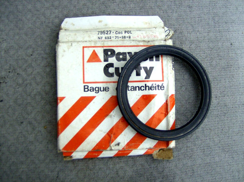 Simca 1100 rear crankshaft - rear, oil
